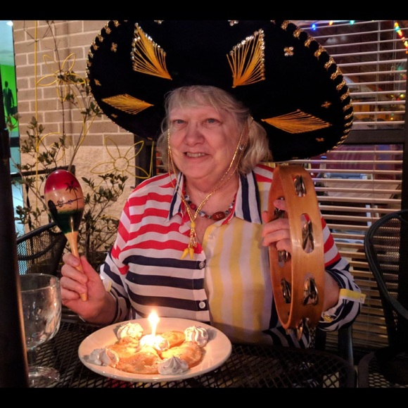 Meet your Posher, Ibi - Picture 1 of 1